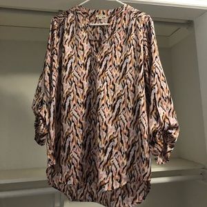 Jodifl Small Top Runs large Smoke Free Home 31inches long